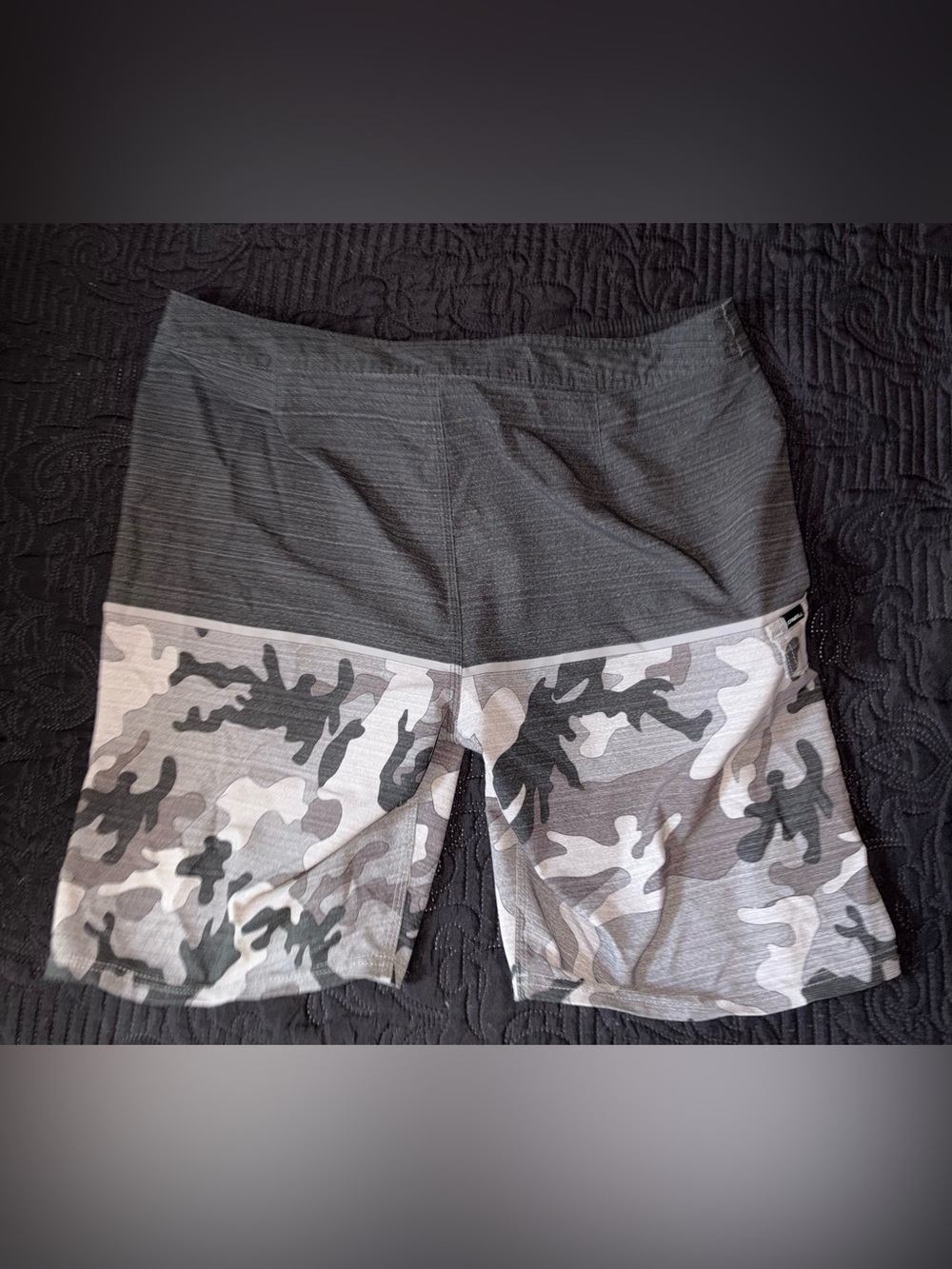 O'Neill Gray Camo Swim Board Shorts Size 34 - Picture 3 of 3